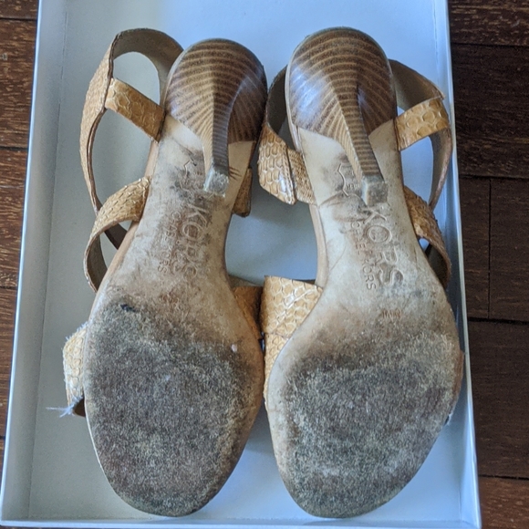 Michael Kors Snake Skin Sandals Size 8 - Picture 10 of 16